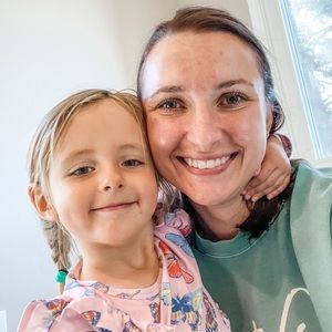 Meet your Posher, Genavieve